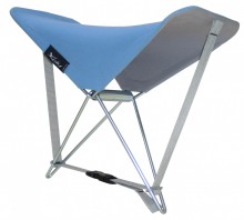 Folding headrest